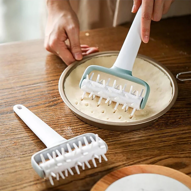 Kitchen Roller Baking - 1PC Multi-Functional Pizza Dough Needle Puncher