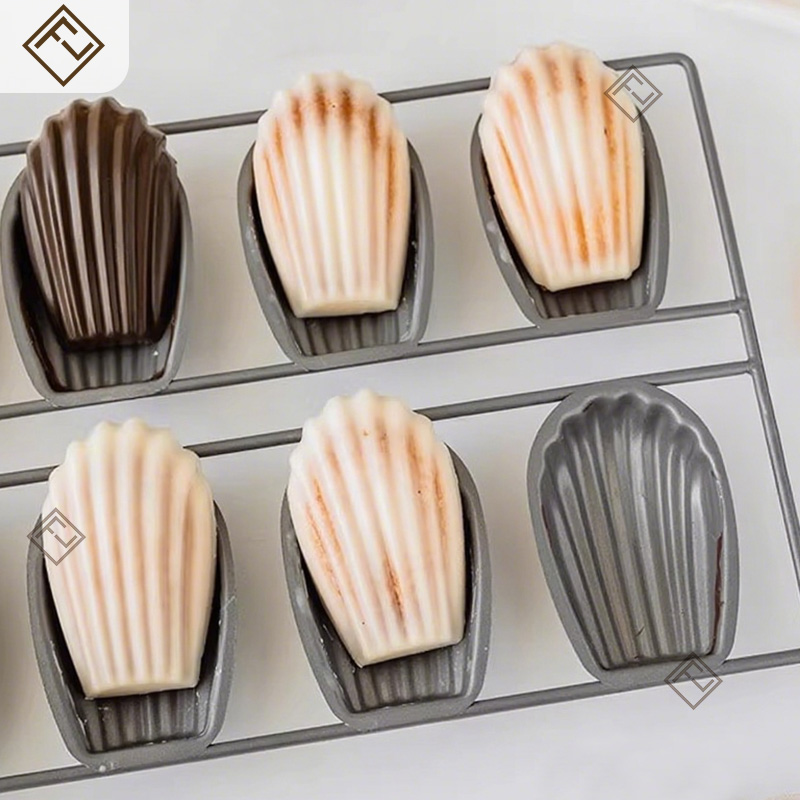 8-Cavity Madeline Shell Cake M - огляд і ціна Kitchen Oven Baking Pans